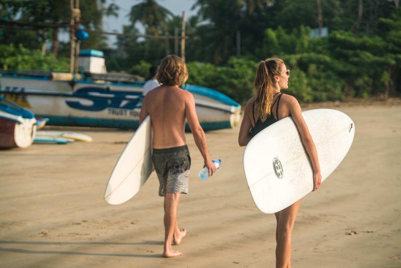 Ocean Bay Surf Resort Велігама Екстер'єр фото